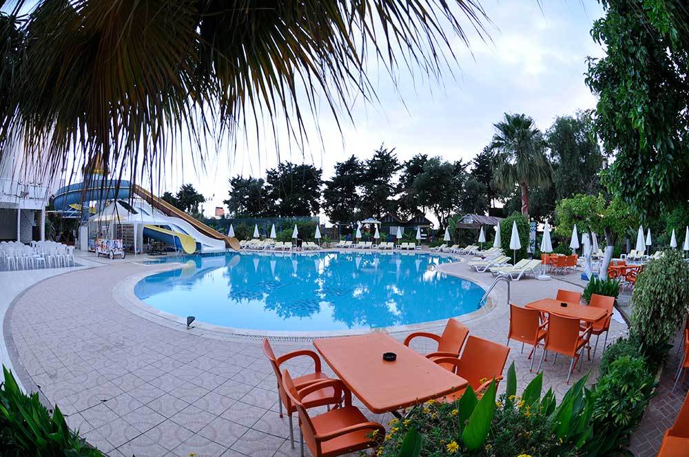 Klas Hotel Kargicak  Exterior photo