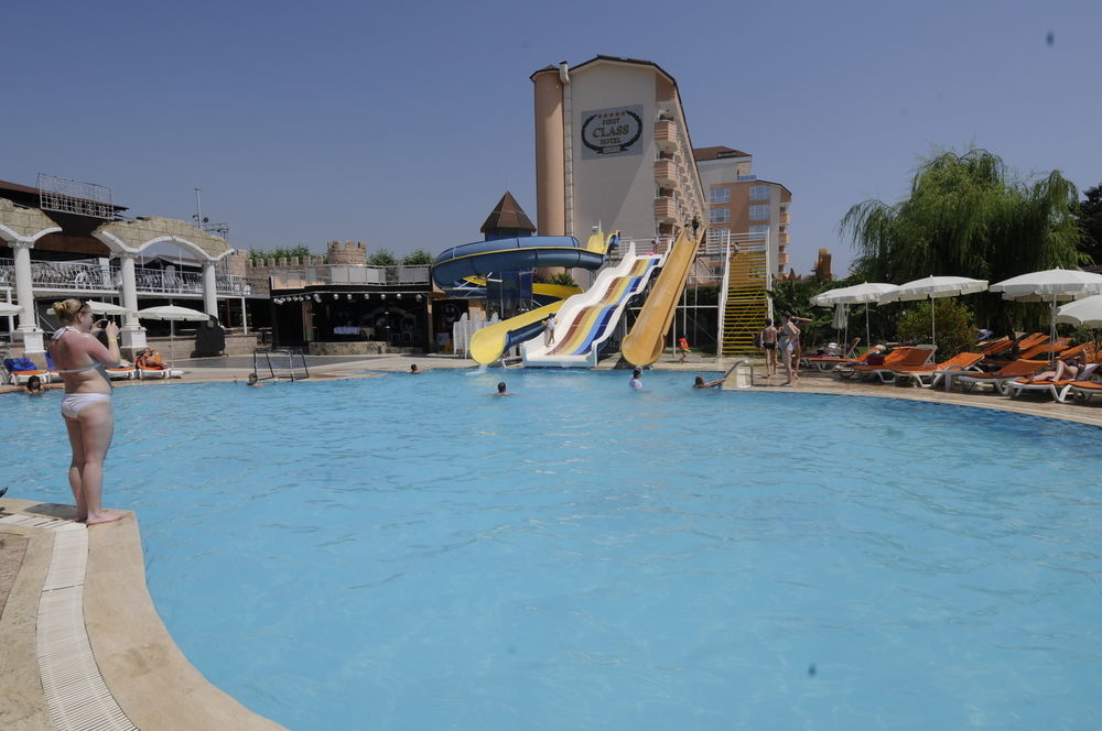 Klas Hotel Kargicak  Exterior photo